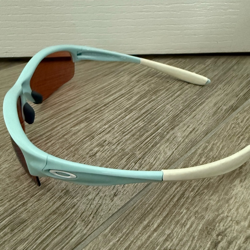 Oakley Commit Sunglasses - image 3